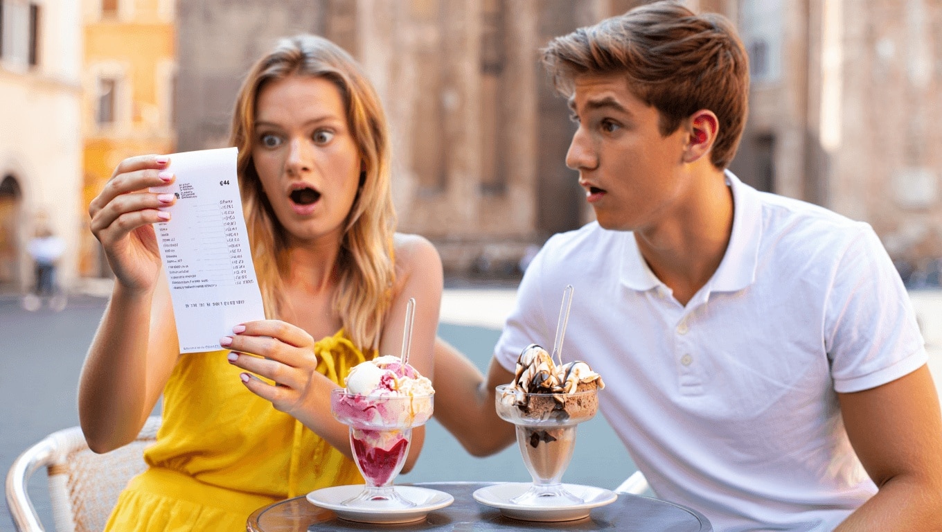 Due gelati a 44 euro: lo scontrino shock di due turisti a Roma diventa virale